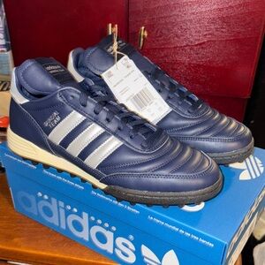 adidas Mens Navy Blue and Silver Sneakers